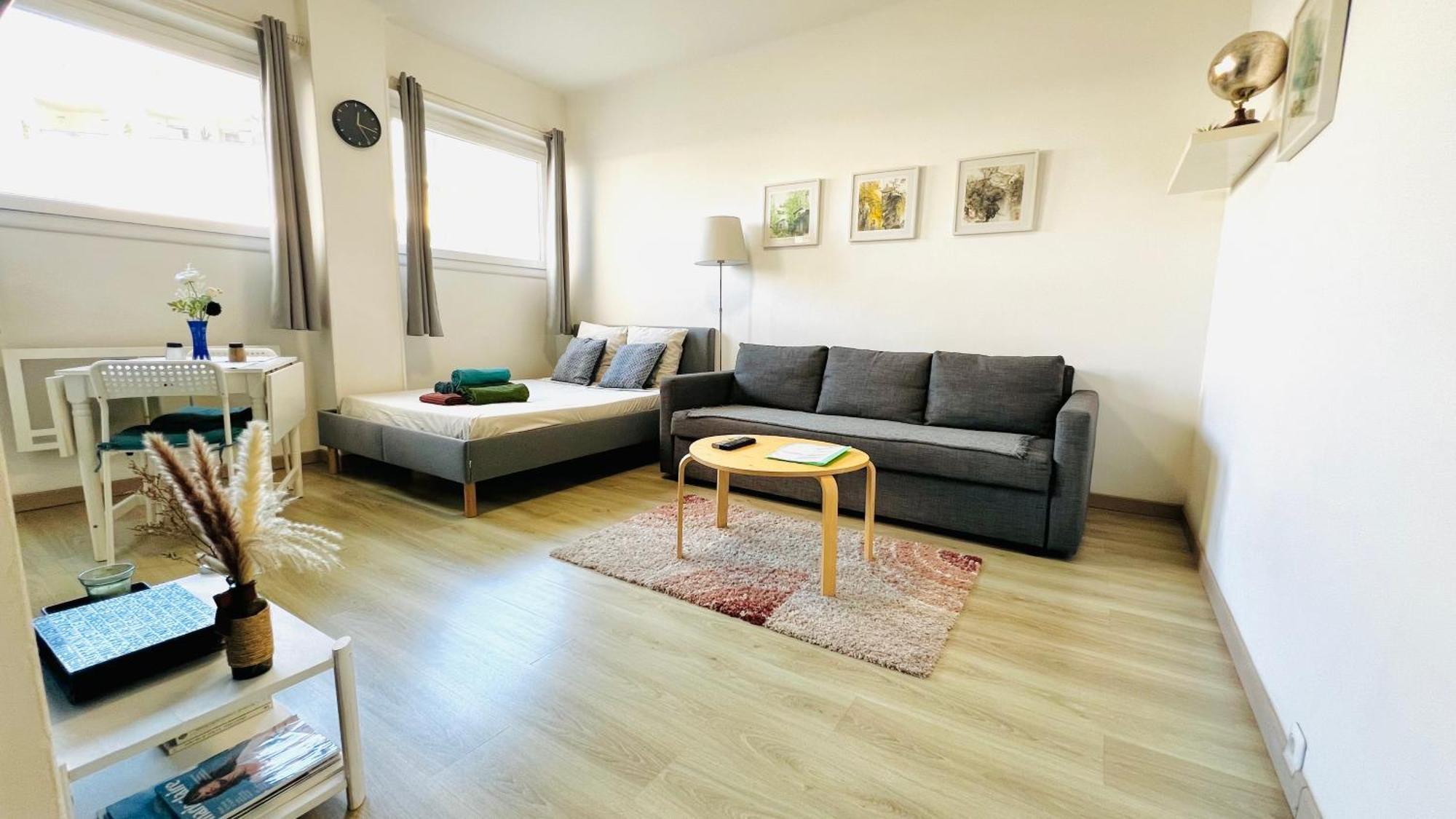 Appartement Joli Proche Plage, Vieux Port&palais Pharo